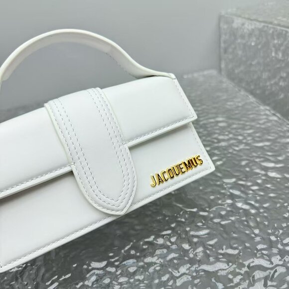 Jacquemus Le grand Bambino Crossbody flap bag - Picture 4 of 9